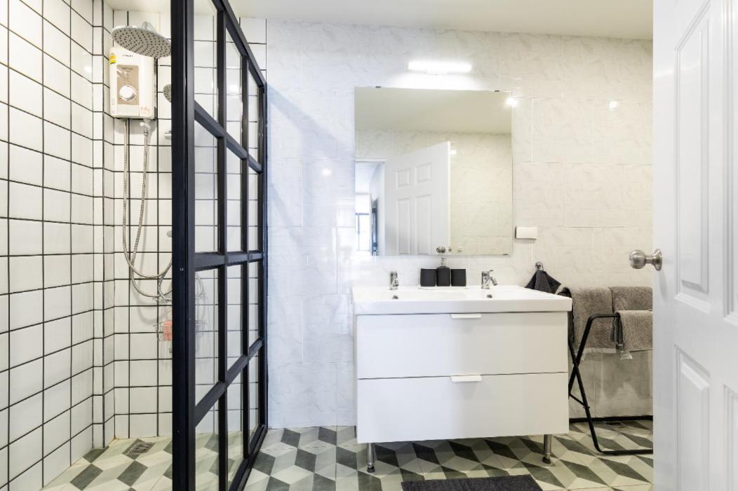 Cozy Studio 1 In Sathorn, Bts Saint Louis Банкок Екстериор снимка