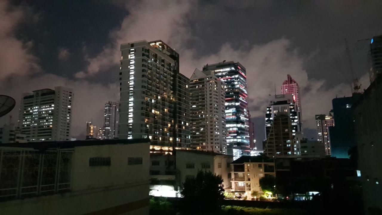 Cozy Studio 1 In Sathorn, Bts Saint Louis Банкок Екстериор снимка